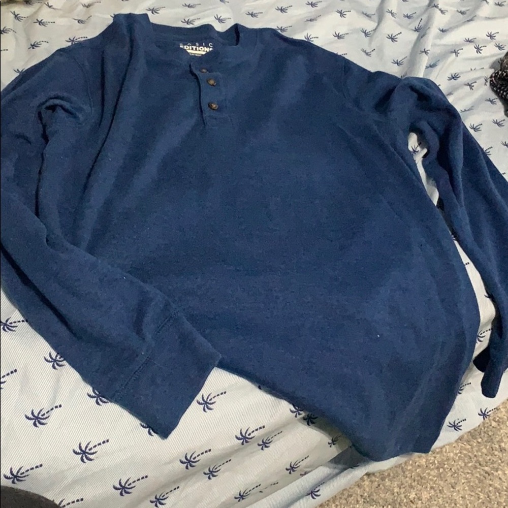 Men’s blue button sweater